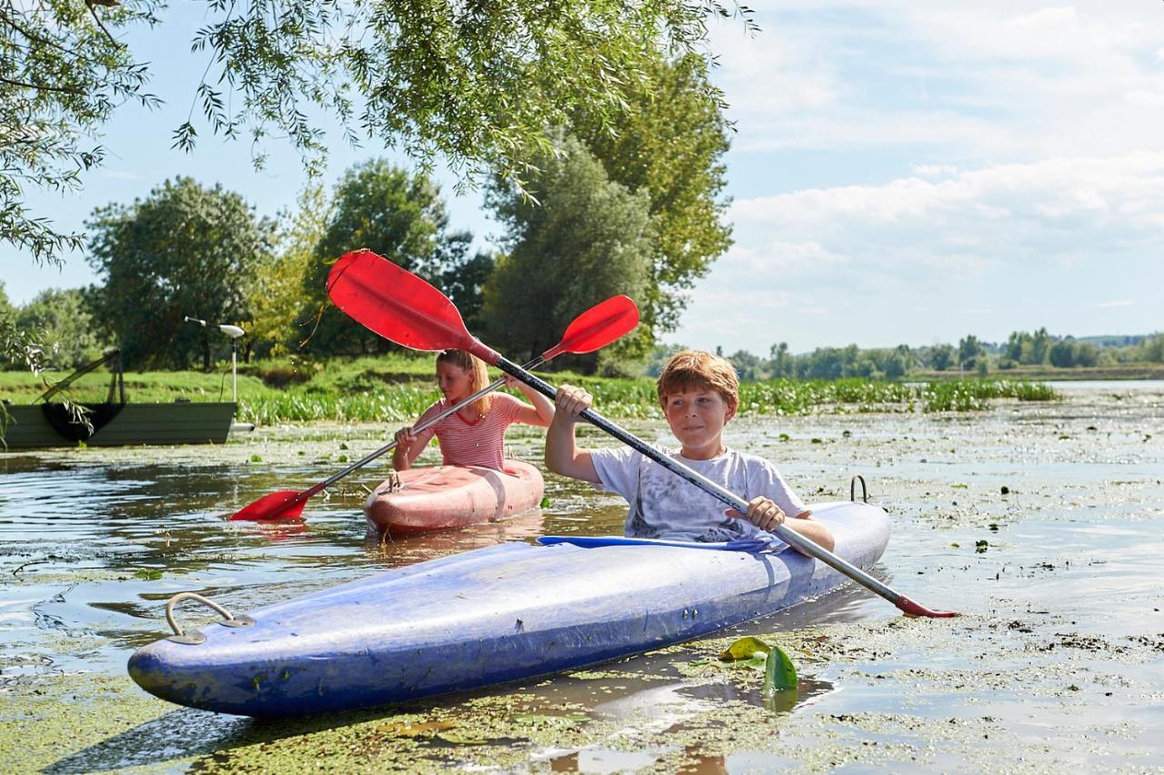 Camping Aux Rives Du Soleil Pont-de-Vaux Ngoại thất bức ảnh